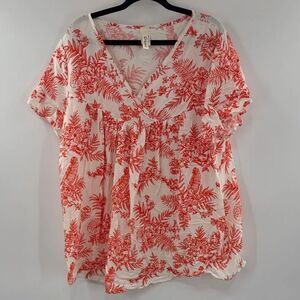 Crepas Floral Red and White Women's Top size 1X